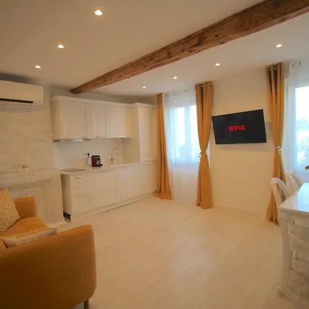 Luxury 3 View Palais De Festival & Croisette Apartment